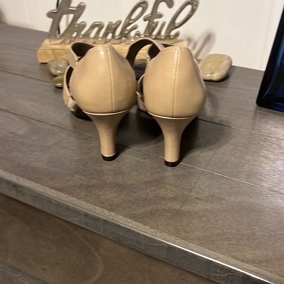 Shoes - Picture 3 of 3